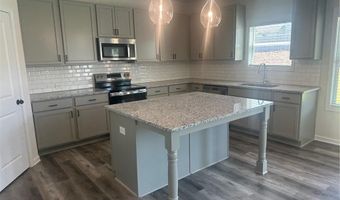 596 Rodeo Dr, Auburn, GA 30011