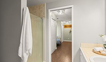 19230 SW PROSPECT Pl, Beaverton, OR 97078