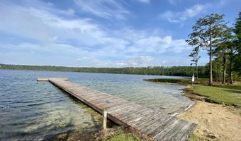 Vancouver Drive, Alford, FL 32420