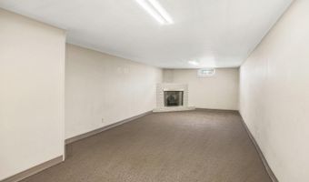 1106 NE 11th Ave, Aberdeen, SD 57401