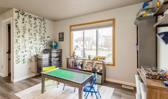 1540 3rd Ave SE, Altoona, IA 50009