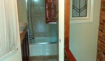651 PACA St N, Baltimore, MD 21201