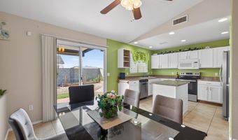 8276 W TINAJAS Dr, Arizona City, AZ 85123