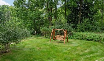 4733 Midway Dr, Ann Arbor, MI 48103