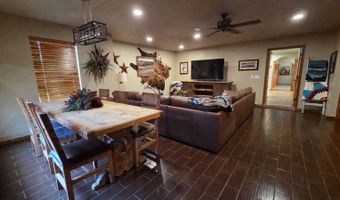 568 Woodford Rd, Ardmore, OK 73401