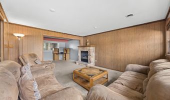 1410 W Jo Ann Ln, Addison, IL 60101