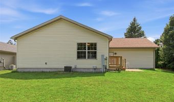 1012 Bartlett Ave, Altoona, WI 54720