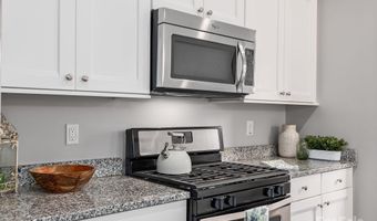 9 Hyde Park Pl, Arden, NC 28704