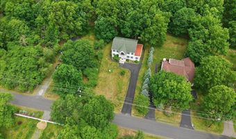 63 Fox Hill Rd, Albrightsville, PA 18210