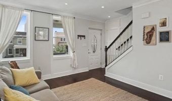 1260 PENN St NE, Washington, DC 20002