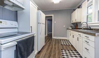 505 8th Ave E, Alexandria, MN 56308