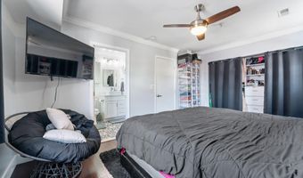 3201 8TH St SE 10, Washington, DC 20032