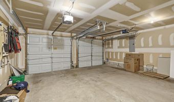 106 LAKELAND Dr, Barnegat, NJ 08005