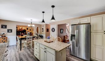 128 Embill Dr, Blakeslee, PA 18610