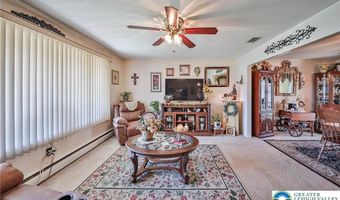3016 Coplay Ln, North Whitehall, PA 18052