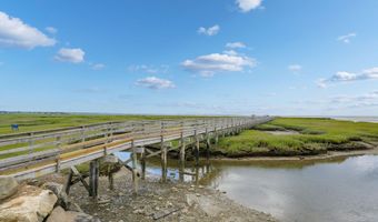 79 Sturgis Ln, Barnstable, MA 02630