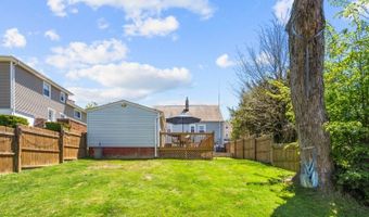 19 Boonton St, Andover, NJ 07801