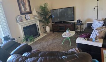11262 Country Clb, Apple Valley, CA 92308