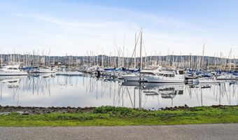 9 REGULUS Ct, Alameda, CA 94501