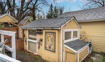 43 N Woodard Ave, Absarokee, MT 59001