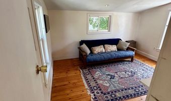 23 Holland St, Bangor, ME 04401