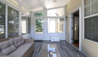 15 Shady Stream Rd, Barnegat, NJ 08005