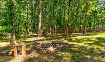 354 E Creek Bnd, Athens, GA 30605
