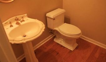 12442 Waterside Dr, Alpharetta, GA 30004