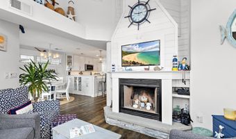 222 7TH St, Beach Haven, NJ 08008