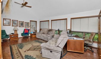 4612 Dover Dr, Ames, IA 50014