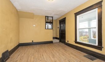 258 Oberlin Ct, Akron, OH 44311