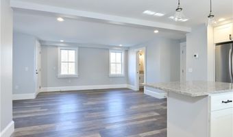 6 Maple Lake Farm Road Rd E, Charlestown, RI 02813
