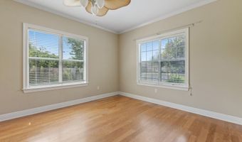 241 Bismark St, Bay St. Louis, MS 39520
