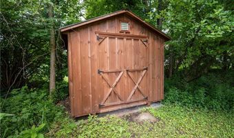 11135 Jane Dr, Alden, NY 14004