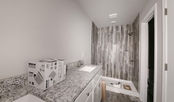 107 LLOYD HENDERSON Rd, Beebe, AR 72012