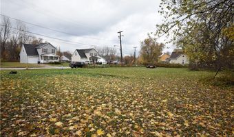 922 W 37th St, Ashtabula, OH 44004