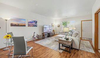818 Pavilion Pl, Ashland, OR 97520