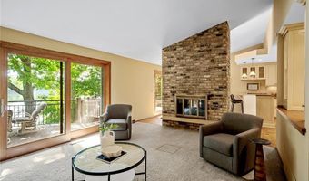 451 Reflection Rd, Apple Valley, MN 55124
