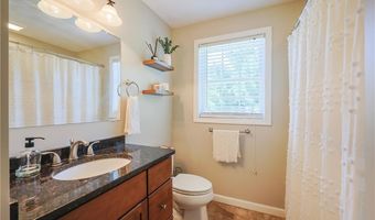71 Francis Ave, East Providence, RI 02915