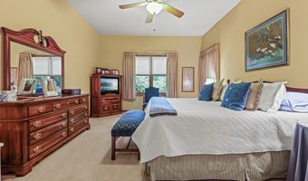 1059 Oakwood Dr, Alliance, OH 44601