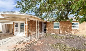 1504 W Bullock Ave, Artesia, NM 88210