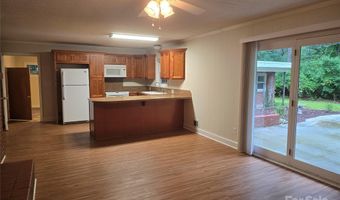 520 Crestview Dr, Albemarle, NC 28001
