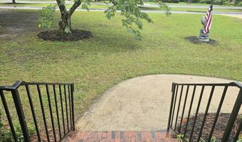 904 Sunnyhill Dr, Camden, SC 29020