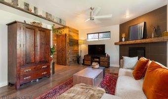 2765 Georgia Marie Ln, Bozeman, MT 59718
