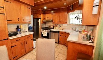 17 Garden Ave, Belleville, NJ 07109