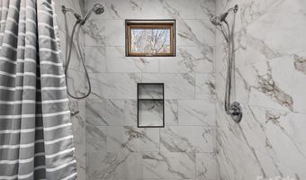 25 Crestwood Dr, Arden, NC 28704