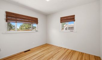 105 Green Valley Rd NW, Albuquerque, NM 87107