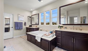 7051 Sitio Caliente, Carlsbad, CA 92009