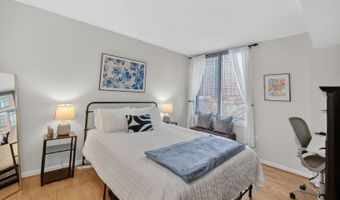 2220 FAIRFAX Dr 707, Arlington, VA 22201