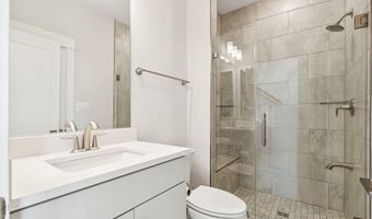 23162 HORSESHOE TRAIL Sq, Ashburn, VA 20148